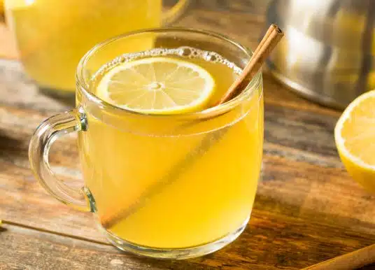 Quels sont les 10 accessoires indispensables pour réaliser un délicieux cocktail ?