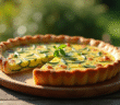 Tarte zucchini fraîche sur table en plein air